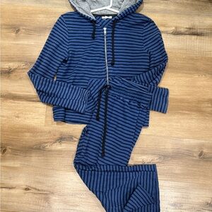 Striped Blue Cropped Set